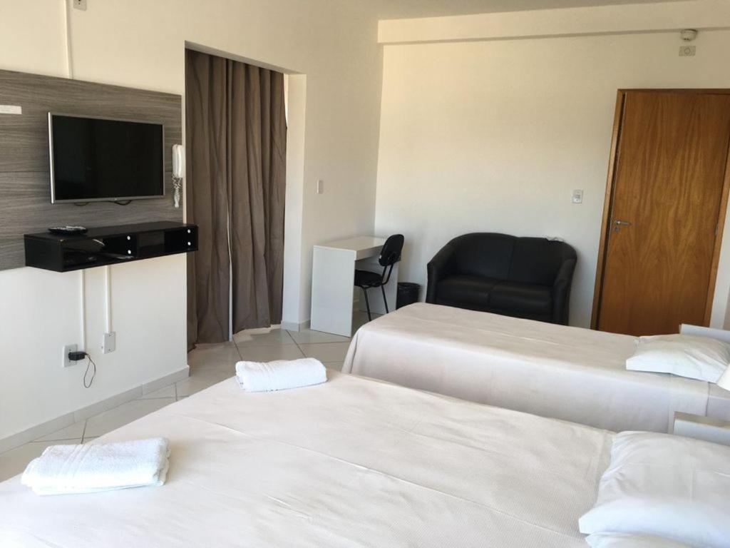 Domum Hotel Pindamonhangaba Ngoại thất bức ảnh