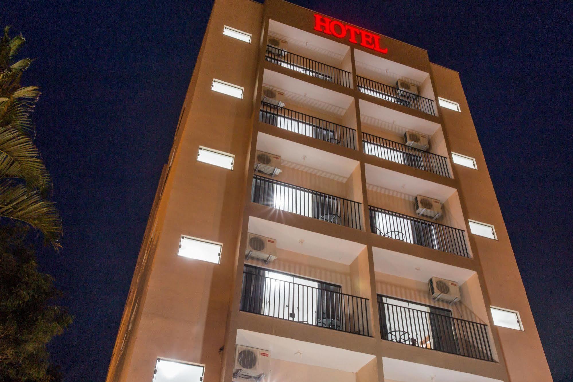 Domum Hotel Pindamonhangaba Ngoại thất bức ảnh