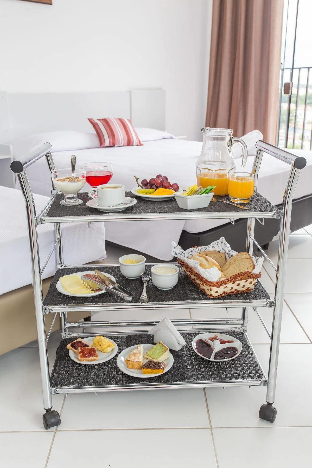 Domum Hotel Pindamonhangaba Ngoại thất bức ảnh