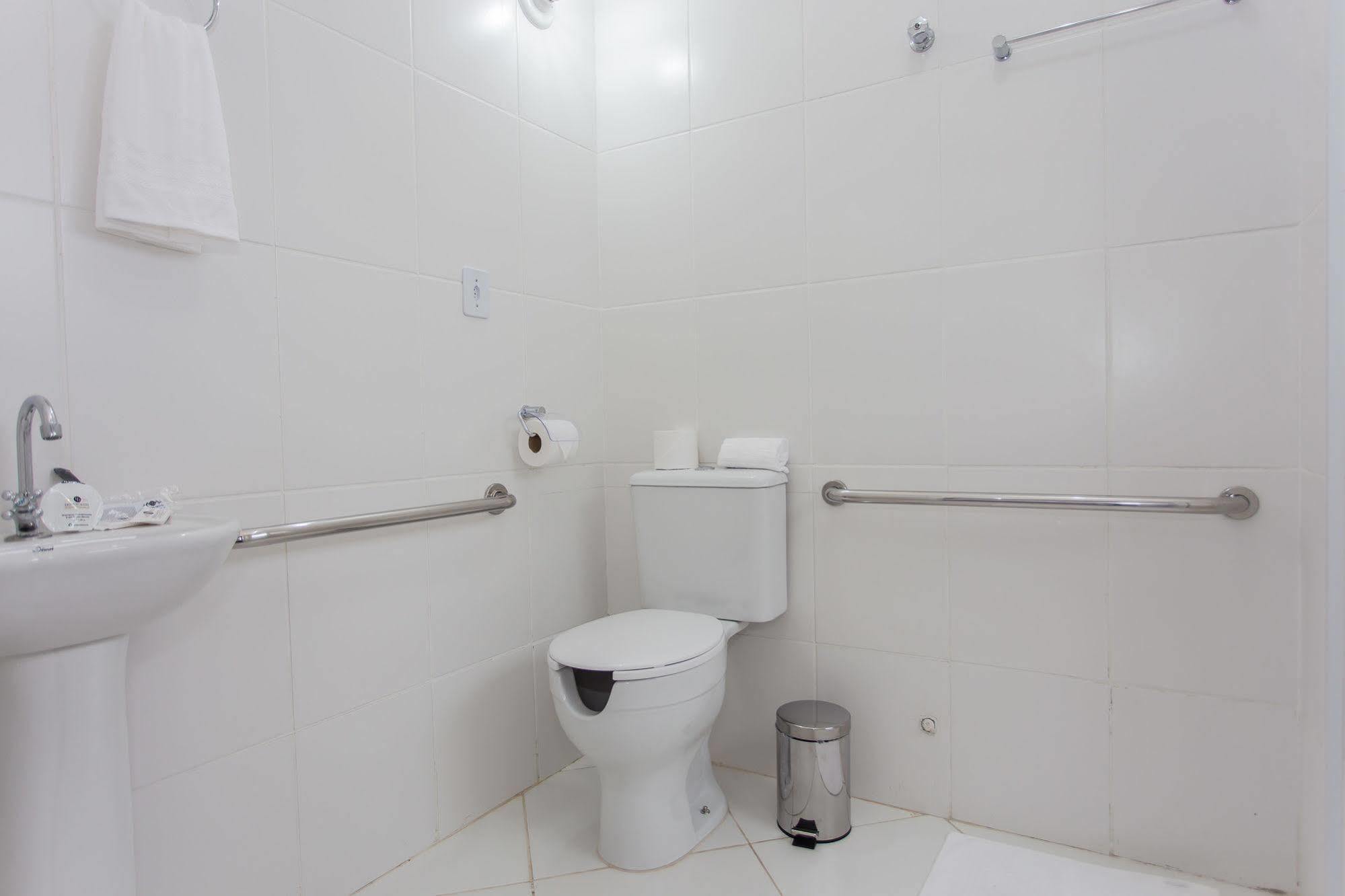 Domum Hotel Pindamonhangaba Ngoại thất bức ảnh